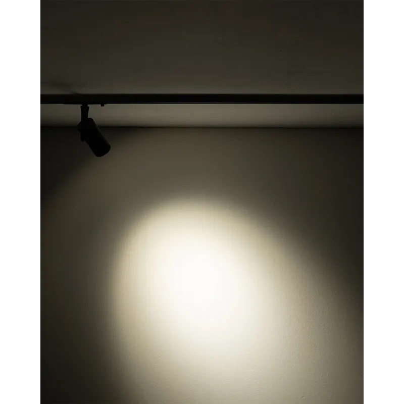 Магнітний трековий світильник Nowodvorski 11715 NANO-LVM Spot Zoom LED 1x7W 3000K 300Lm IP20 чорний