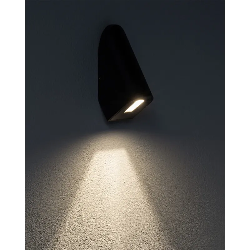 Вуличний світильник Nowodvorski 11377 Cline LED 1x3W 3000K 130Lm IP54 чорний